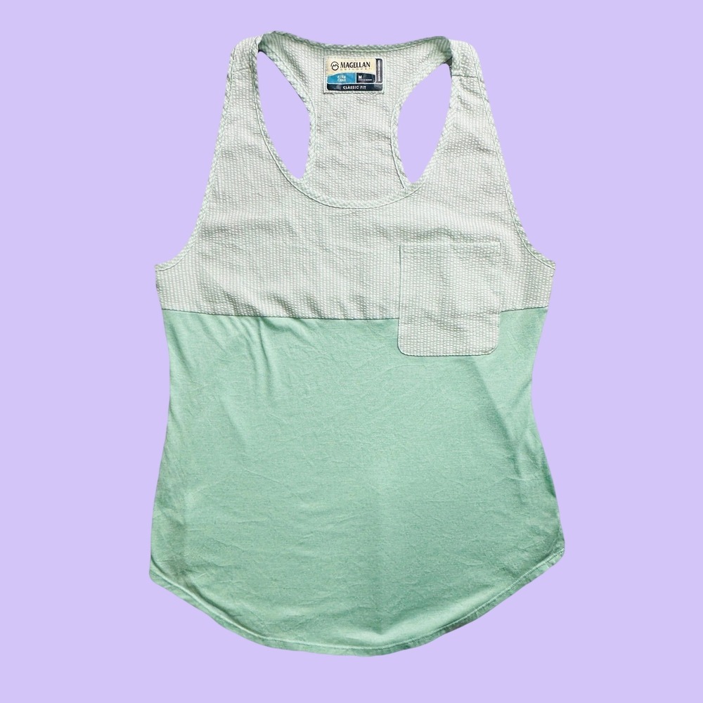 Magellan Tank Top Womens M Green Fish Gear Southern Summer Seersucker Racerback
